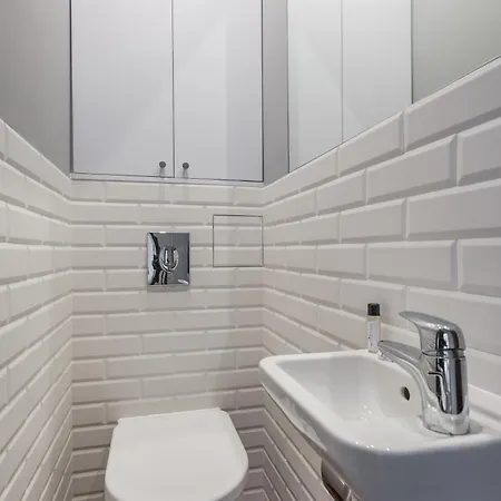 Chmielna Center Apartment *